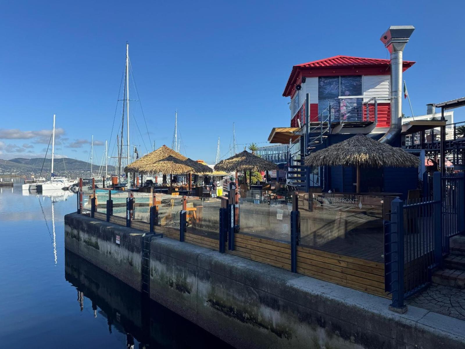 Knysna Quays Waterfront Accomodation Exterior photo